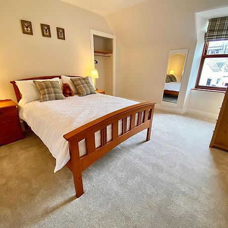Bruachdryne Braemar Accommodation מראה חיצוני תמונה